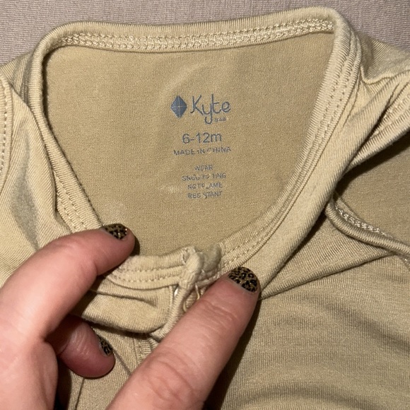 Kyte baby 6-12m Guc retired color wheat - Picture 2 of 3